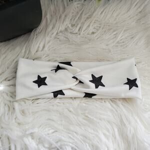 Handcrafted Adult Black & White Star Pattern Knotted Front Headband